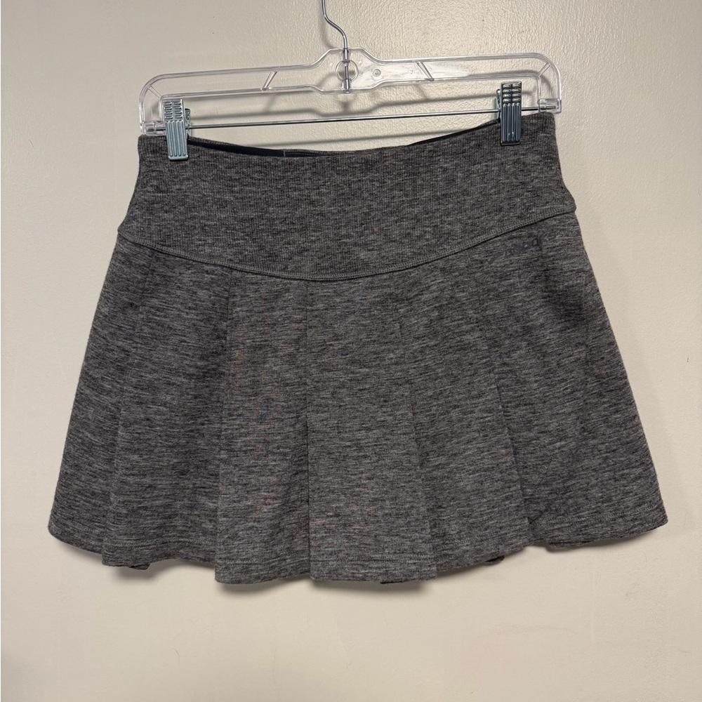 Brooks grey pleated drilayer technology tennis golf skirt